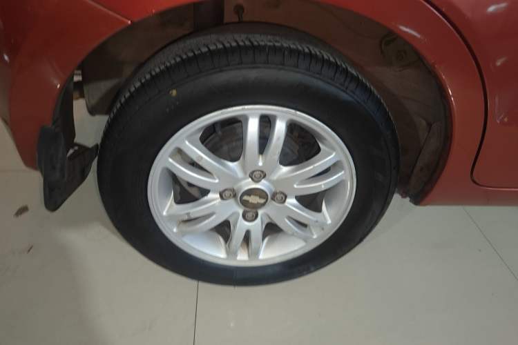Used Chevrolet Sail 2013 Hatchback 1.4L AMT U-Style Edition Exterior 5