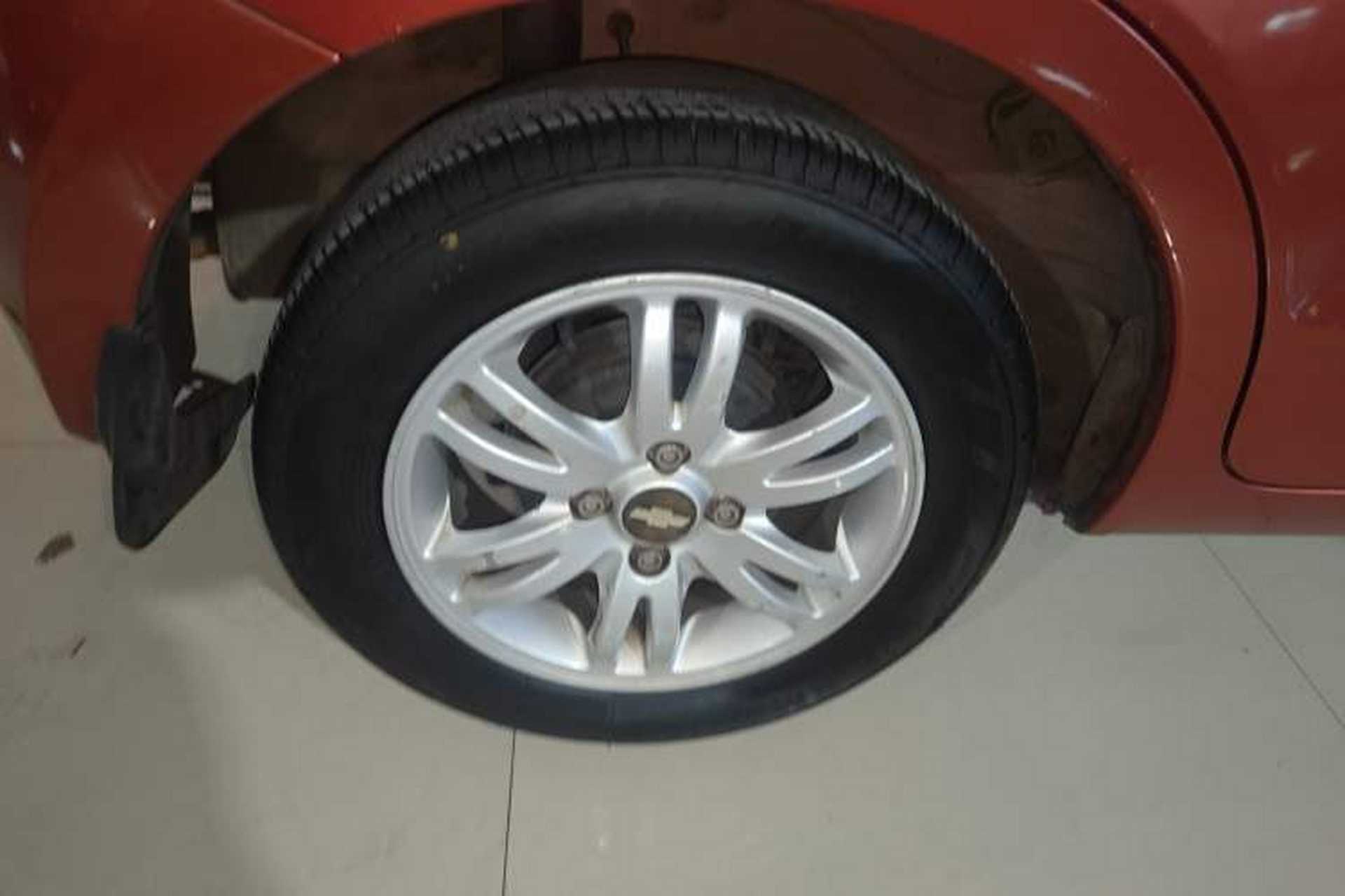 Used Chevrolet Sail 2013 Hatchback 1.4L AMT U-Style Edition Exterior 5