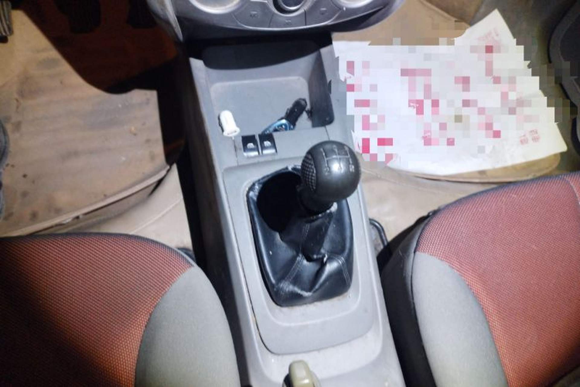 Used Chevrolet Sail 2013 Sedan 1.2L Manual Warm Edition Gear Lever