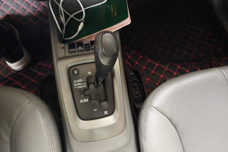 Used Chevrolet Sail 2013 Sedan 1.4L AMT Enjoy Edition Gear Lever