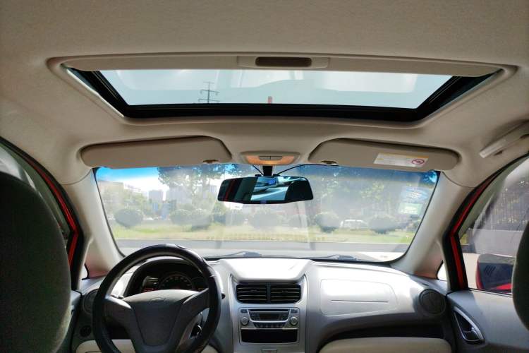 Used Chevrolet Sail 2013 Sedan 1.4L AMT Enjoy Edition Headliner