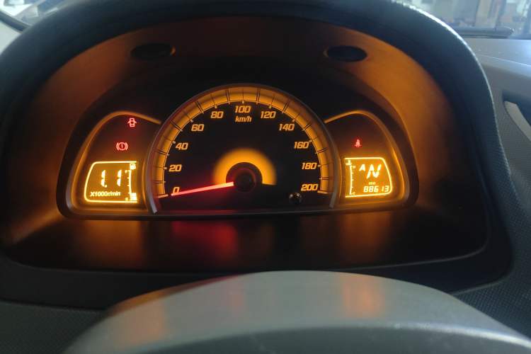 Used Chevrolet Sail 2013 Hatchback 1.4L AMT U-Style Edition Instrument Cluster