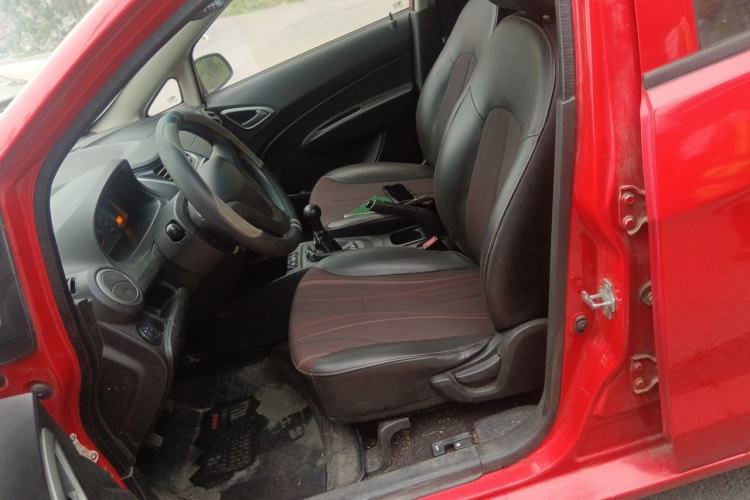 Used Chevrolet Sail 2013 Sedan 1.2L Manual Fashionable Happiness Edition Left Front Seat