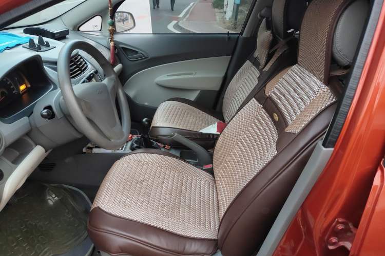 Used Chevrolet Sail 2013 Sedan 1.2L Manual Fashion Edition Left Front Seat