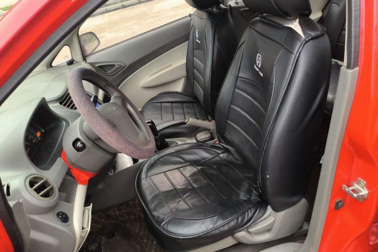 Used Chevrolet Sail 2013 Sedan 1.4L Manual Ideal Edition Left Front Seat