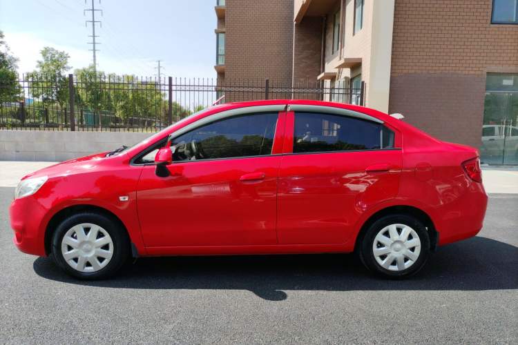 Used Chevrolet Sail 2013 Sedan 1.4L AMT Enjoy Edition Left Side