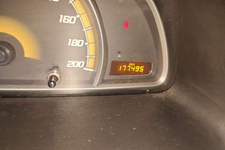 Used Chevrolet Sail 2013 Sedan 1.2L Manual Fashionable Happiness Edition Odometer Close Up