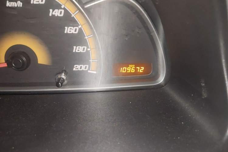 Used Chevrolet Sail 2013 Sedan 1.4L Manual - Youyi Happiness Edition Odometer Close Up