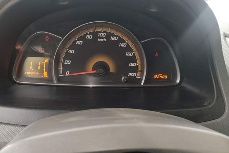 Used Chevrolet Sail 2013 Sedan 1.2L Manual Fashionable Happiness Edition Odometer Close Up