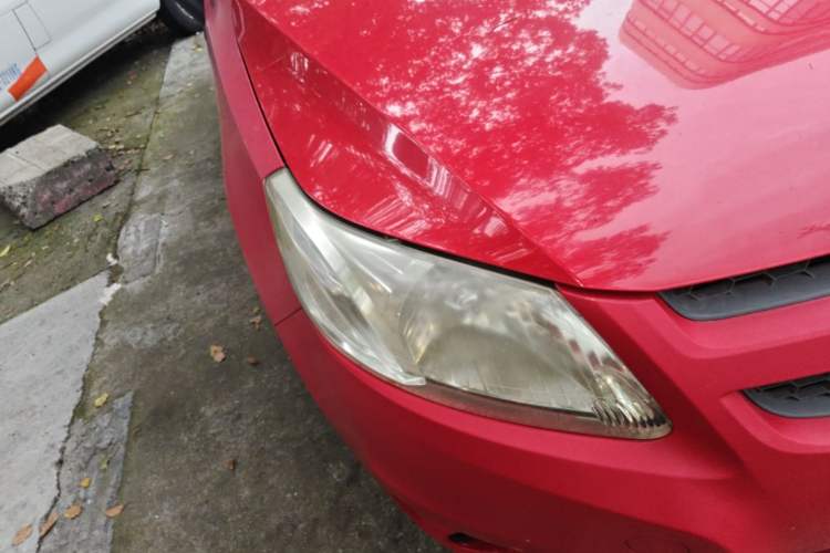 Used Chevrolet Sail 2013 Sedan 1.2L Manual Fashionable Happiness Edition Right Front Headlight