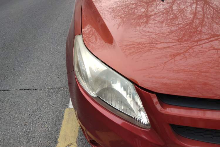 Used Chevrolet Sail 2013 Sedan 1.2L Manual Fashion Edition Right Front Headlight