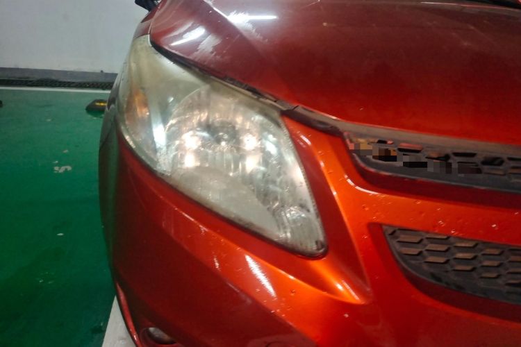Used Chevrolet Sail 2013 Sedan 1.4L Manual Happiness Edition II Right Front Headlight