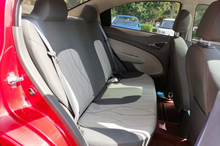 Used Chevrolet Sail 2013 Sedan 1.4L AMT Enjoy Edition Right Rear Seat