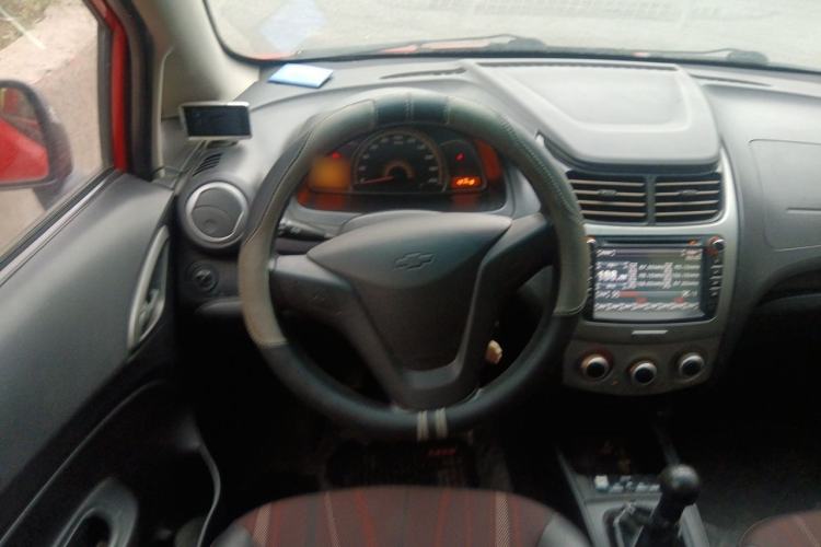 Used Chevrolet Sail 2013 Sedan 1.2L Manual Fashionable Happiness Edition Steering Wheel