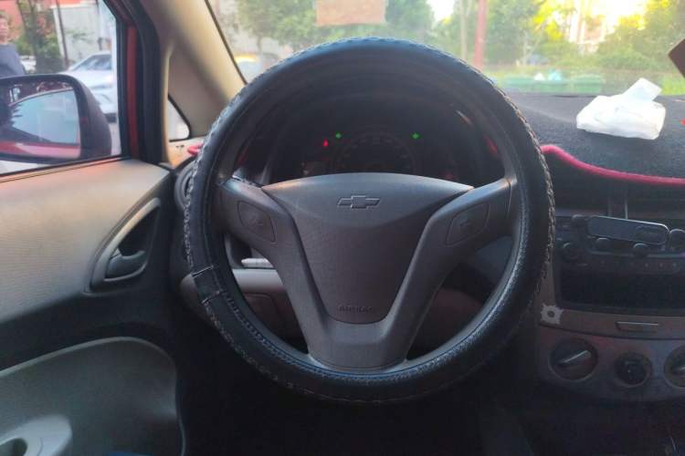 Used Chevrolet Sail 2013 Sedan 1.2L Manual Fashionable Happiness Edition Steering Wheel