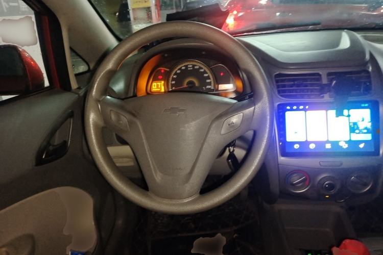 Used Chevrolet Sail 2013 Sedan 1.4L Manual Happiness Edition II Steering Wheel