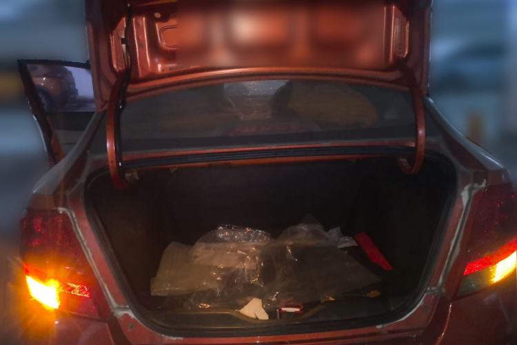 Used Chevrolet Sail 2013 Sedan 1.2L Manual Warm Edition Trunk