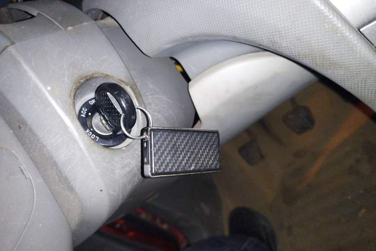 Used Chevrolet Sail 2013 Sedan 1.2L Manual Warm Edition Vehicle Key