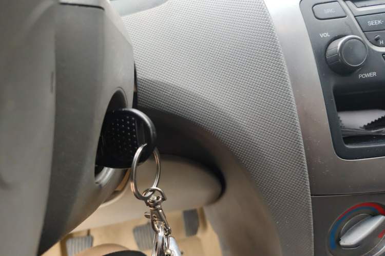 Used Chevrolet Sail 2013 Sedan 1.2L Manual Warm Edition Vehicle Key