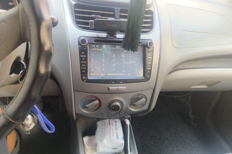 Used Chevrolet Sail 2013 Sedan 1.4L Manual Elegance Edition Audio And AC Panel