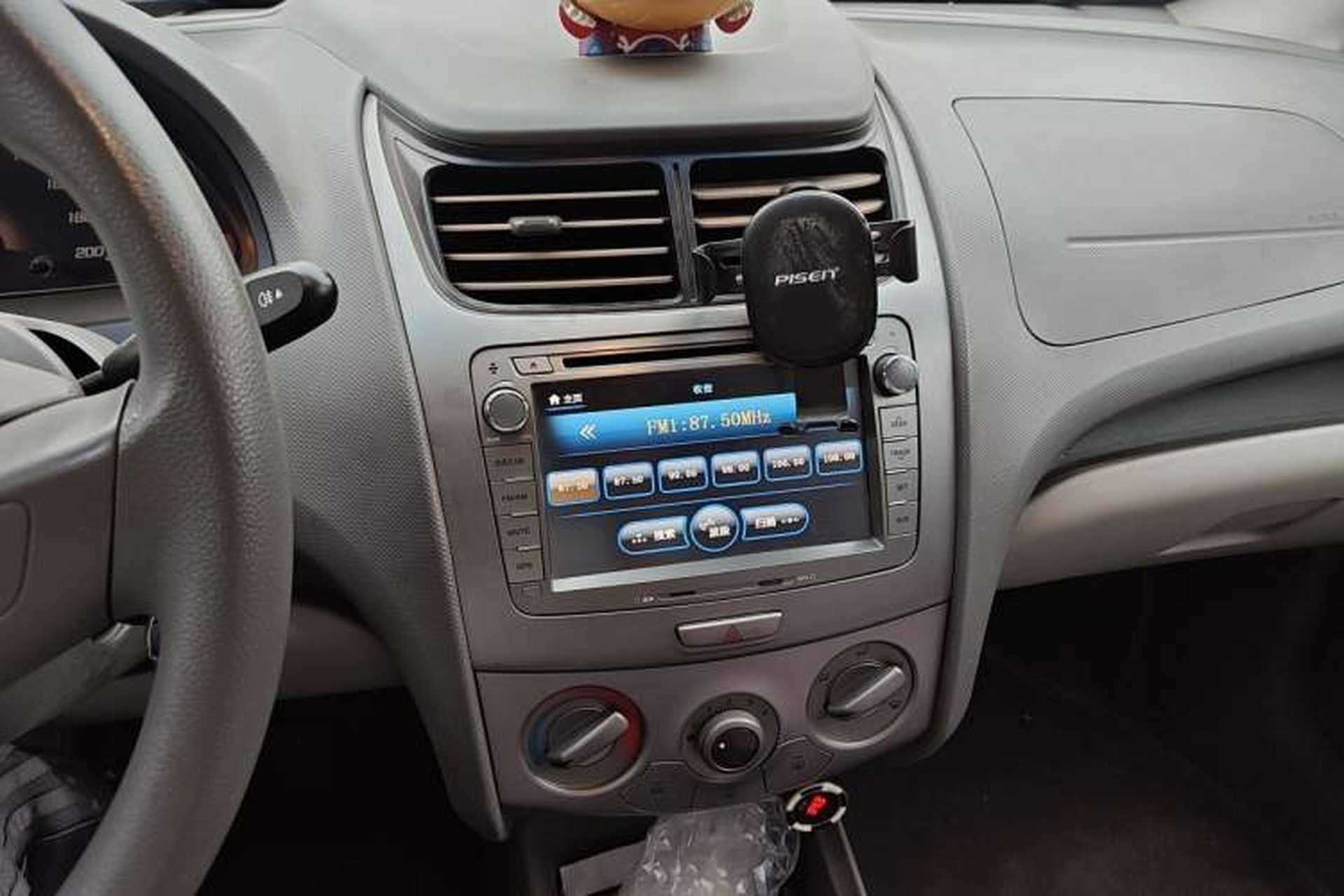 Used Chevrolet Sail 2013 Sedan 1.2L Manual Ideal Edition Audio And AC Panel