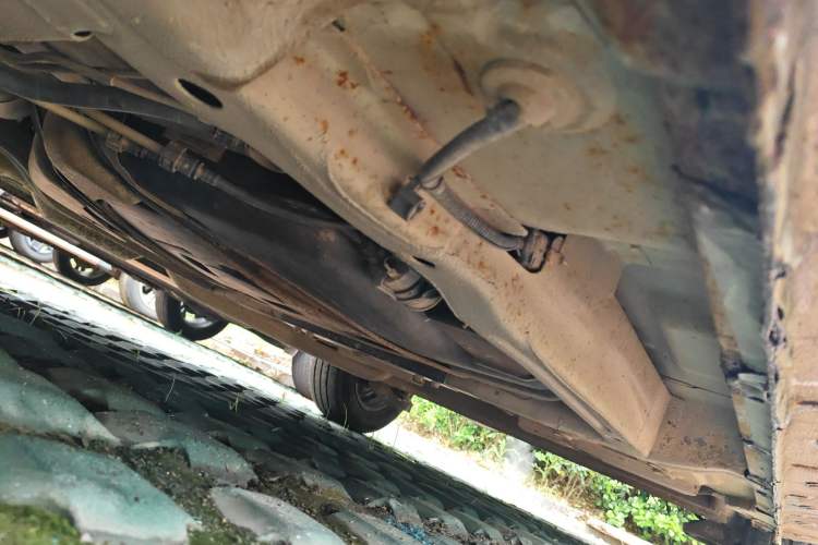 Used Chevrolet Sail 2013 Sedan 1.4L Manual - Youyi Happiness Edition Chassis Front Left
