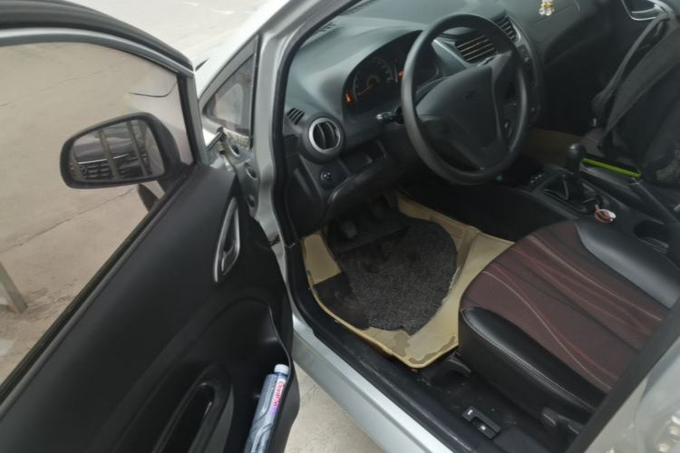 Used Chevrolet Sail 2013 Sedan 1.4L Manual Ideal Happiness Edition Driver Seat