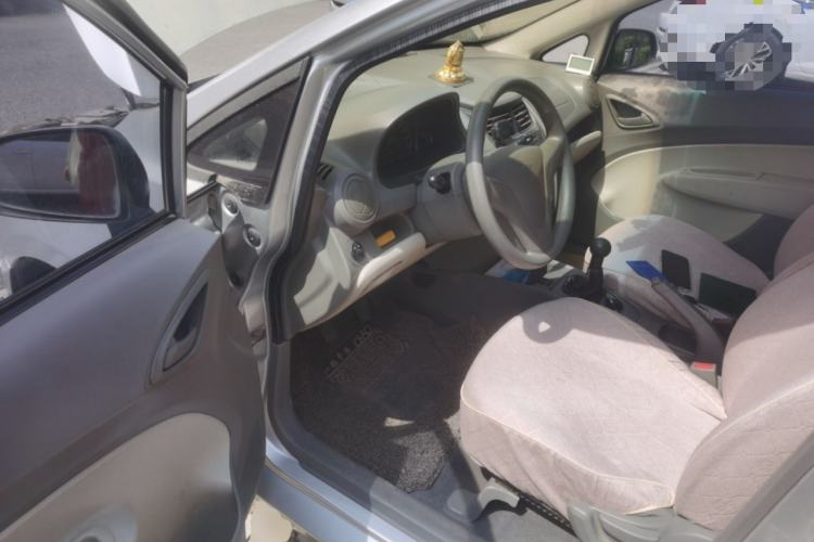 Used Chevrolet Sail 2013 Sedan 1.2L Manual Fashion Edition Driver Seat
