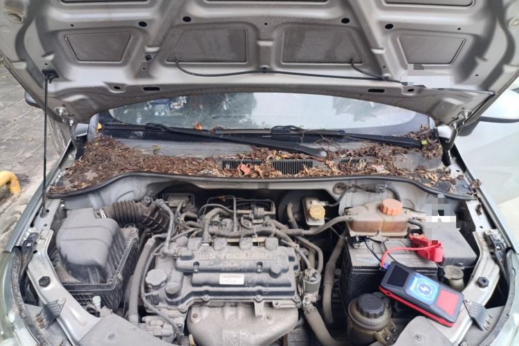 Used Chevrolet Sail 2013 Sedan 1.4L Manual - Youyi Happiness Edition Engine Bay