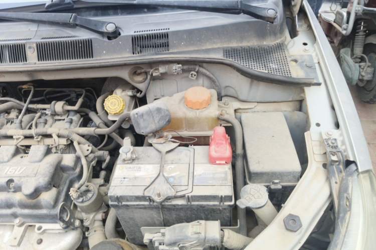 Used Chevrolet Sail 2013 Sedan 1.4L Manual Elegance Edition Engine Bay Left