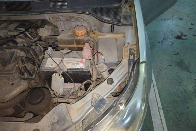 Used Chevrolet Sail 2013 Sedan 1.2L Manual Ideal Edition Engine Bay Left