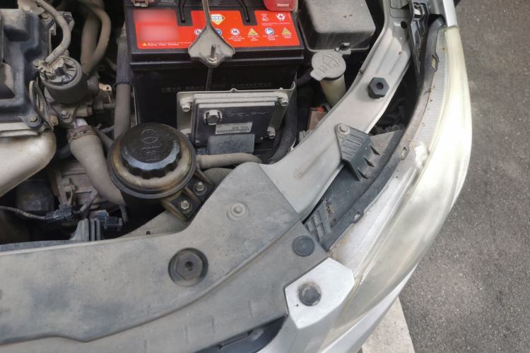Used Chevrolet Sail 2013 Sedan 1.4L Manual Elegance Edition Engine Bay Left