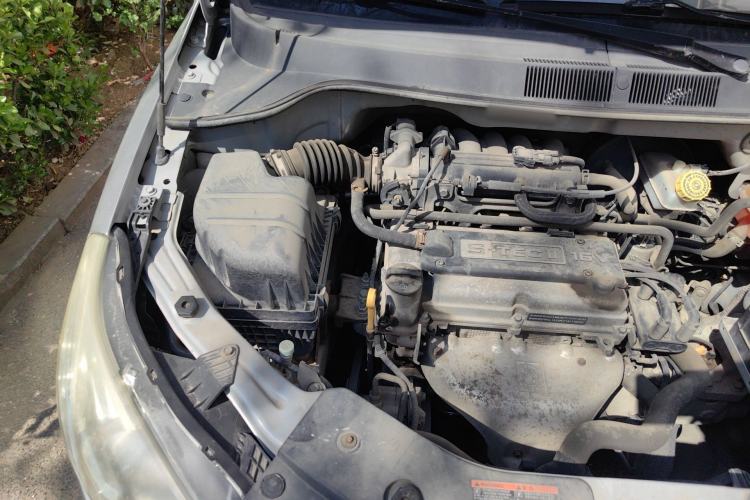 Used Chevrolet Sail 2013 Sedan 1.2L Manual Fashionable Happiness Edition Engine Bay Right