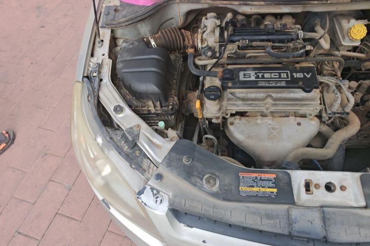 Used Chevrolet Sail 2013 Sedan 1.2L Manual Fashionable Happiness Edition Engine Bay Right
