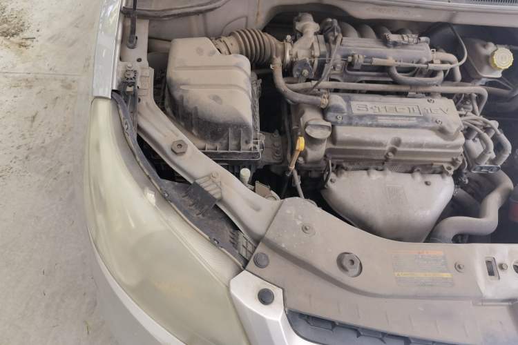 Used Chevrolet Sail 2013 Sedan 1.2L Manual Fashionable Happiness Edition Engine Bay Right