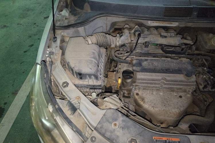 Used Chevrolet Sail 2013 Sedan 1.2L Manual Ideal Edition Engine Bay Right
