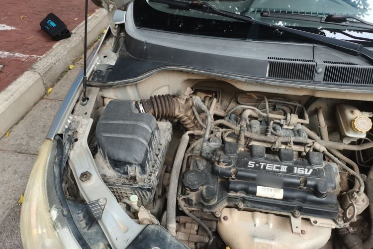 Used Chevrolet Sail 2013 Sedan 1.4L Manual Ideal Happiness Edition Engine Bay Right
