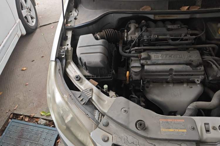 Used Chevrolet Sail 2013 Sedan 1.2L Manual Fashionable Happiness Edition Engine Bay Right