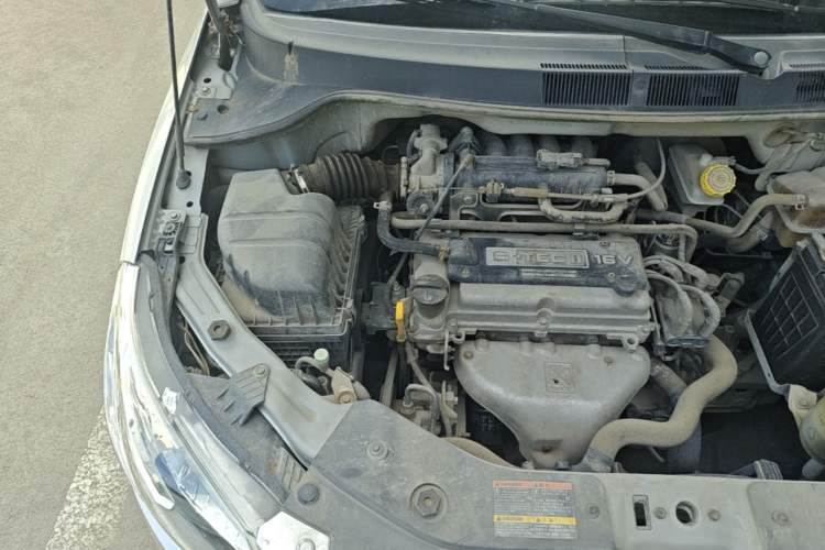 Used Chevrolet Sail 2013 Sedan 1.2L Manual Fashionable Happiness Edition Engine Bay Right