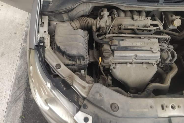Used Chevrolet Sail 2013 Sedan 1.2L Manual Fashionable Happiness Edition Engine Bay Right