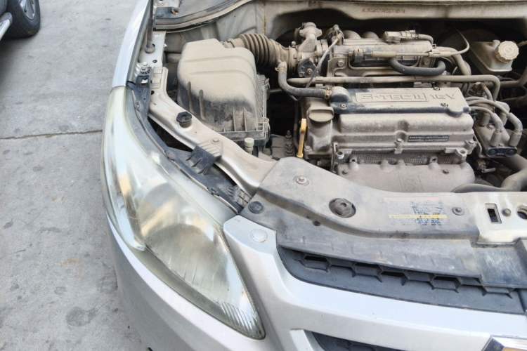 Used Chevrolet Sail 2013 Sedan 1.2L Manual Fashionable Happiness Edition Engine Bay Right