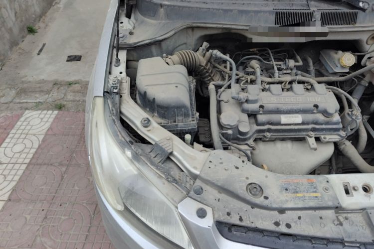 Used Chevrolet Sail 2013 Sedan 1.4L Manual - Youyi Happiness Edition Engine Bay Right