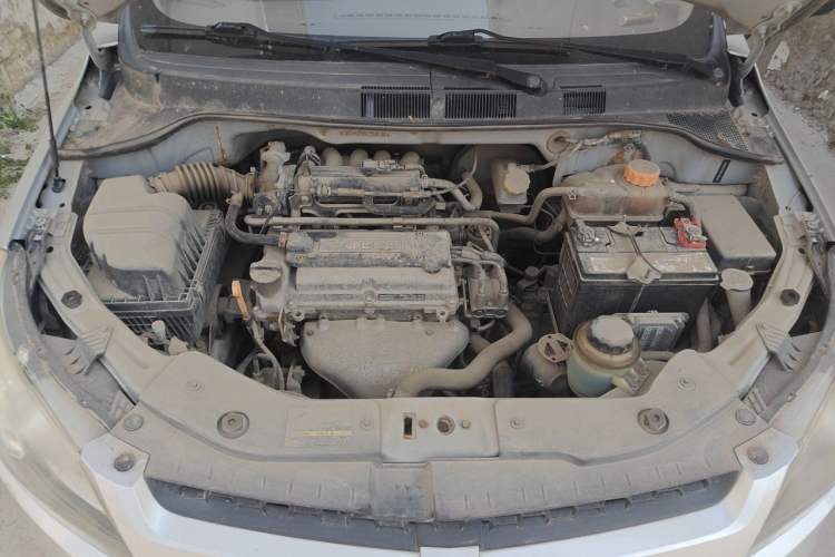 Used Chevrolet Sail 2013 Sedan 1.2L Manual Fashionable Happiness Edition Engine Bay