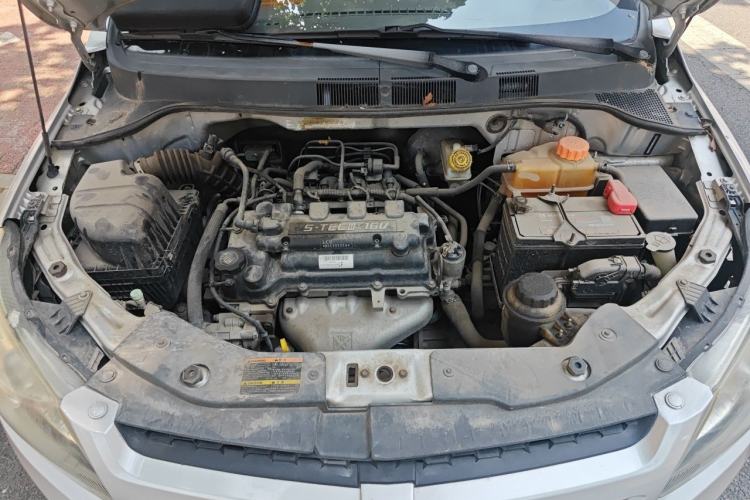 Used Chevrolet Sail 2013 Sedan 1.4L Manual Happiness Edition II Engine Bay