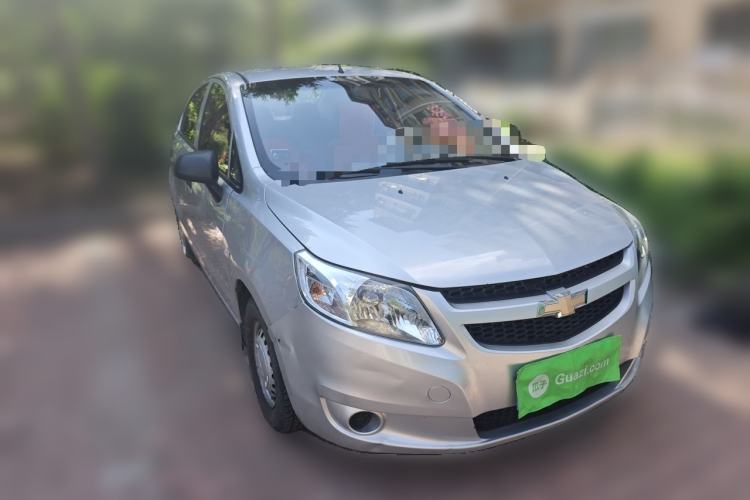 Used Chevrolet Sail 2013 Sedan 1.2L Manual Fashion Edition Front Right 45 Deg