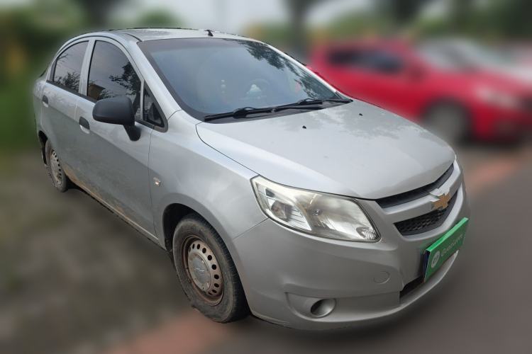 Used Chevrolet Sail 2013 Sedan 1.2L Manual Warm Edition Front Right 45 Deg