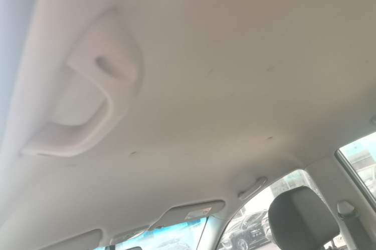 Used Chevrolet Sail 2013 Sedan 1.4L Manual Ideal Happiness Edition Headliner