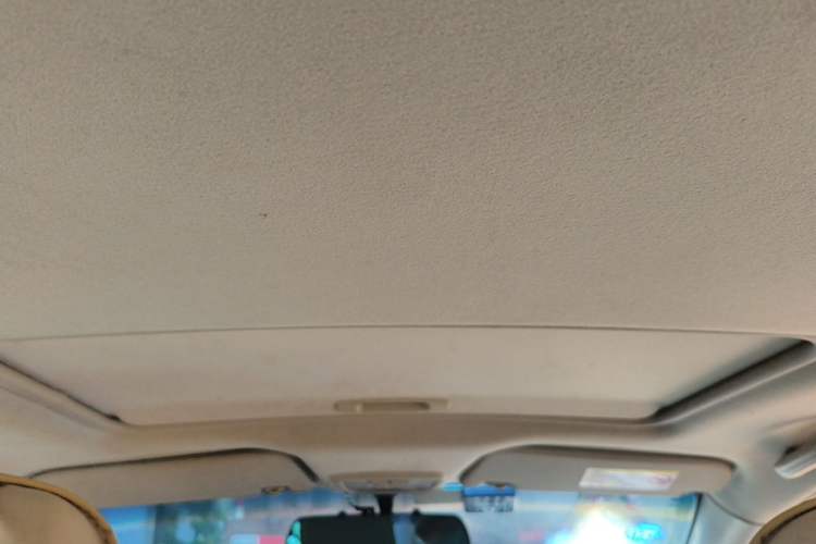 Used Chevrolet Sail 2013 Sedan 1.4L Manual Elegance Edition Headliner
