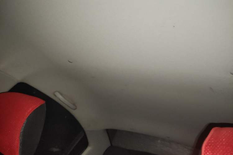 Used Chevrolet Sail 2013 Sedan 1.4L Manual Ideal Happiness Edition Headliner