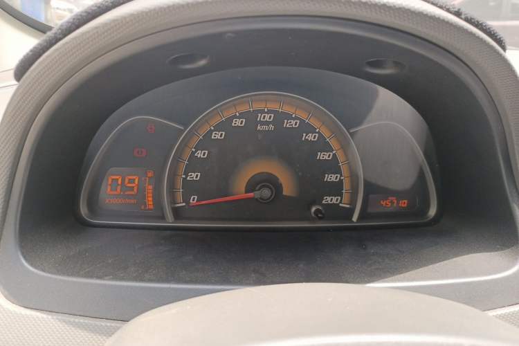 Used Chevrolet Sail 2013 Sedan 1.2L Manual Fashionable Happiness Edition Instrument Cluster